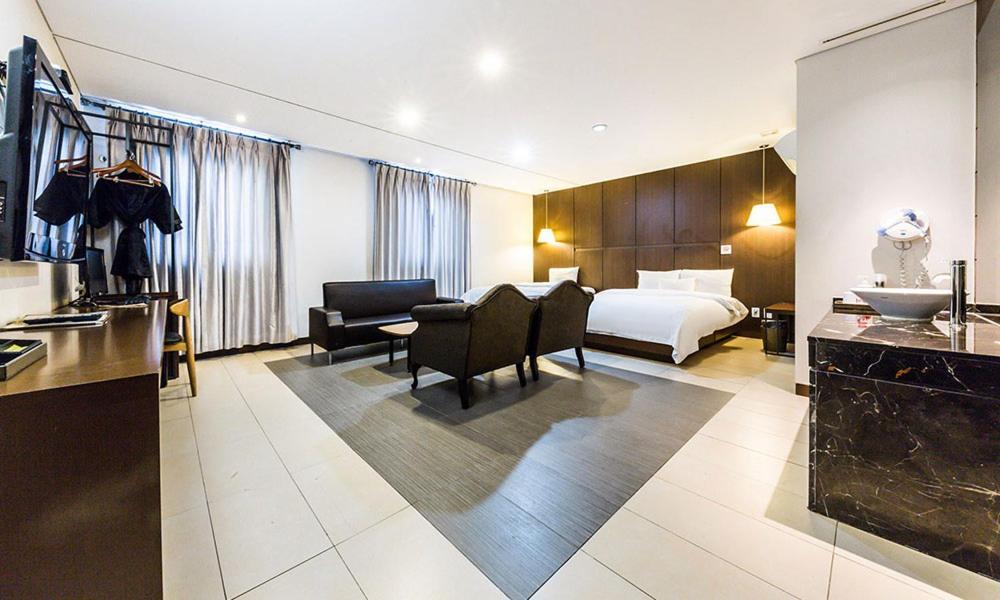 Yeongdeungpo Lifestyle F Hotel Seoul Eksteriør bilde