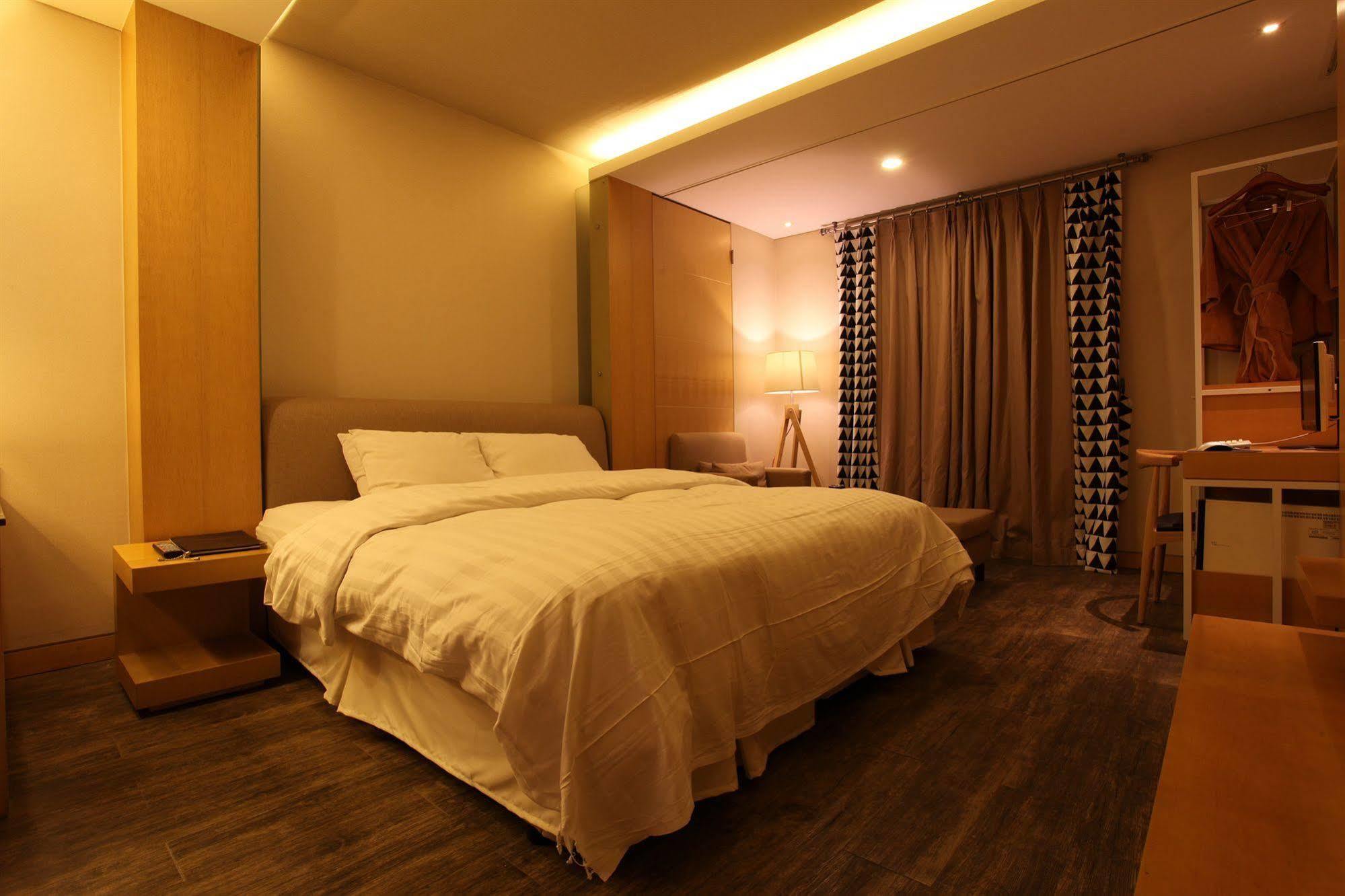 Yeongdeungpo Lifestyle F Hotel Seoul Eksteriør bilde